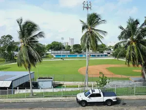 Terrace with Jacuzzi & Modern  2