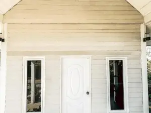 Nitnoi House
