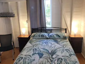 Travellers Paradise