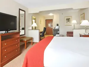 Holiday Inn Express & Suites El Dorado