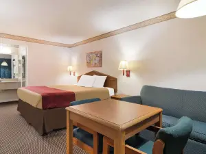 Econo Lodge Calhoun North Damascus