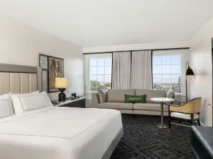 Mills House Charleston, Curio Collection by Hilton