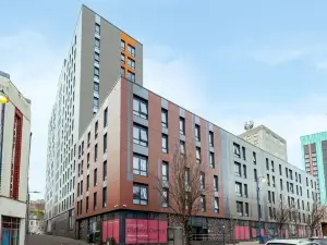 Student Only Oldway Centre