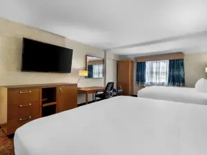 Hiltop Hotel