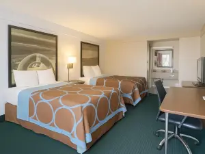 Super 8 by Wyndham Lantana West Palm Beach