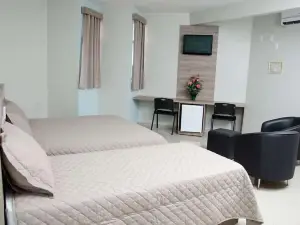 Serras Hotel