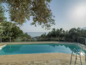 Ouzo Panoramic Houses 2, with Private Pool