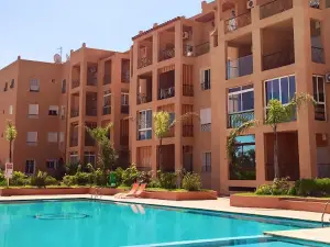 Nice Seaside Appartement with 4 Swimming Pools