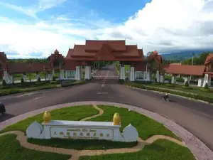 Dansavanh Nam Ngum Resort