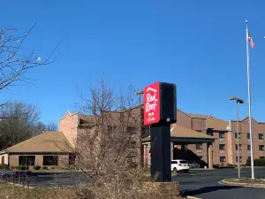 Red Roof Inn & Suites Chestertown