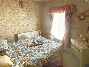 Geoghegans Magpie Bar and B&B