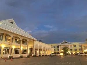 Amonruk Hotel 1