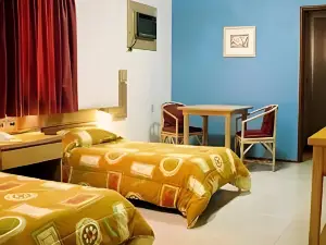 Hotel Ideal