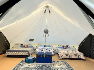 Utopia Feels Botanical Glampground and Micro-Farm