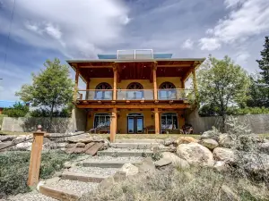 Unique Cottage
