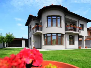 Katerina Guest House