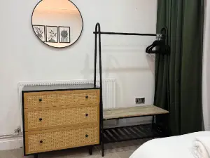 Rickmansworth Residence