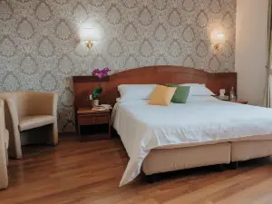Hotel Flora