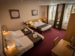 Hôtel Le Castel Fleuri