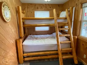 The Lazy Acorn Cabin