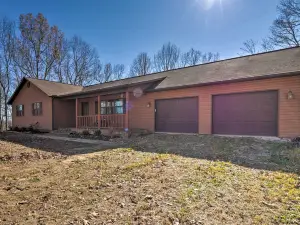 Secluded Marble Falls Family Home w/ Mtn Views!