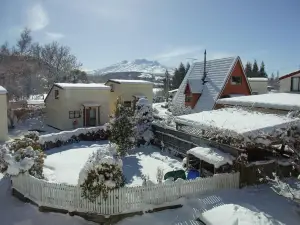 Ossies Motels and Chalets