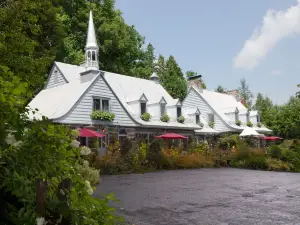 Le Petit Clocher Gite Touristique B & B
