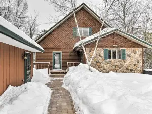 Crandon Cabin Getaway w/ Boat Dock & Deck!