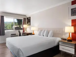 รามาดา บาย วินด์แฮม ซานดิเอโก โพเวย์ มิรามาร์