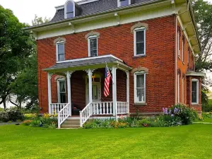 The Vine Bed & Breakfast, LLC