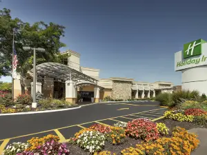 Holiday Inn 韋斯特伯里長島