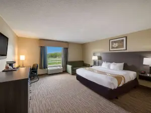 Quality Inn & Suites Fishkill South Near I-84