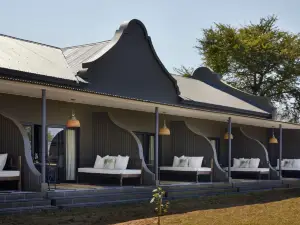 Zambezi Grande Private Game Experience