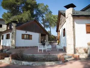 House with 3 Bedrooms in Les Pinedes de l'Armengol, with Wonderful Mou