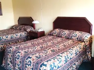 Holiday Motel