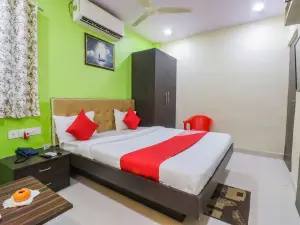 OYO 47586 J J Residency