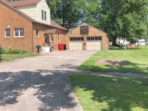 The Wamsley House 9 miles from Culver Academy