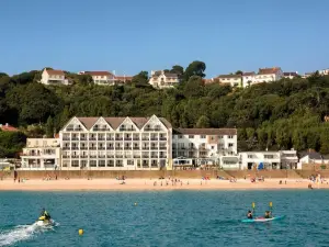 Golden Sands