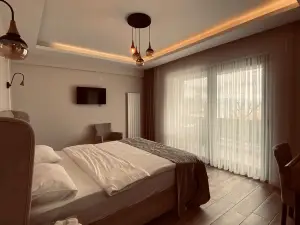 Antigonia Butik Otel