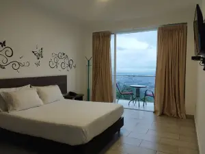 Hotel Entre Lomas