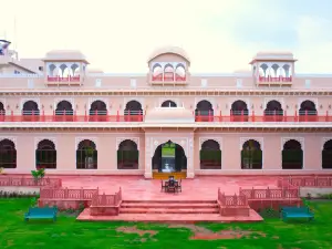 Br Resort & Club
