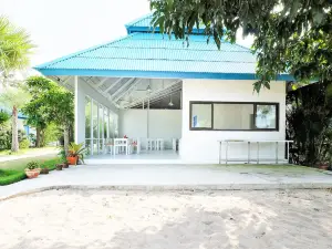 March Samui Resort