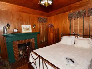 Far View - A Bed & Breakfast Estate