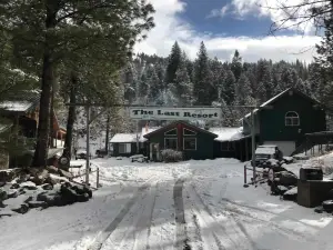 The Last Resort Lodge