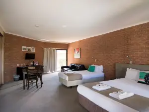 Ashleigh Court Motor Inn
