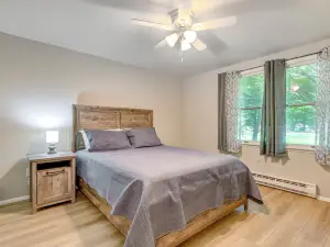 Peaceful Allegany Home, Walk to Sbu!