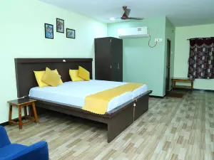 Sri Sapthagiri Lodge