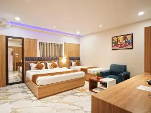 Hotel Ekta International !! 300 MTS from Baba Baidyanath Dham Temple !!