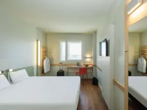 Ibis Budget Malaga Aeropuerto Avenida Velazquez