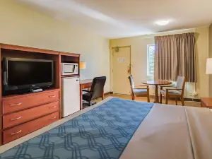 Econo Lodge Lexington Downtown Near I-81